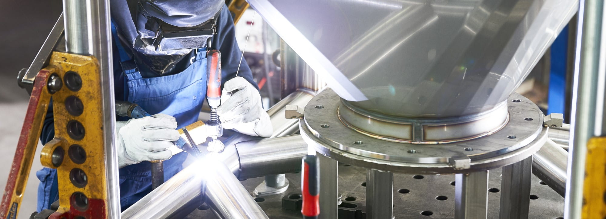 Powder-handling-systems-hero